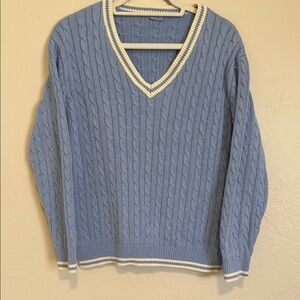 Classic Blue V-Neck Sweater size M, this sweater is a staple for you!